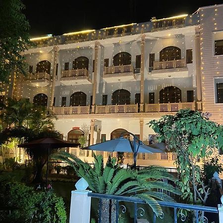 Hotel Fort View Tikamgarh Exterior foto
